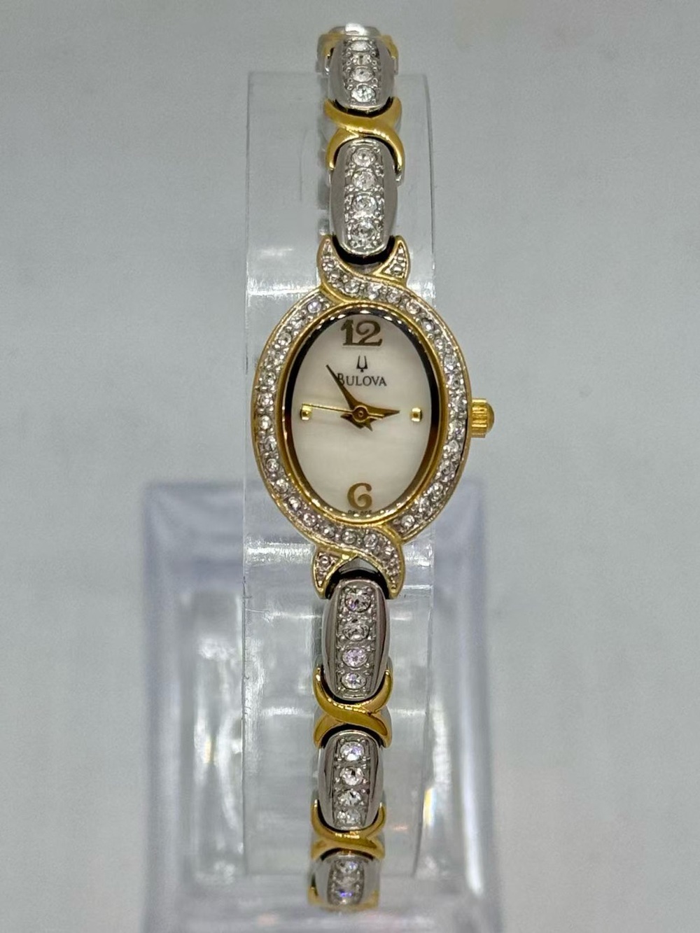 Vintage Bulova Women Quartz Two Tone Watch 16mm Mother of Pearl New Battery Runs